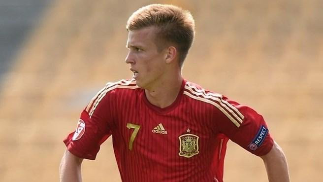 Cả AC Milan và Liverpool đều quan tâm đến ngôi sao chạy cánh Dani Olmo của Dinamo Zagreb.