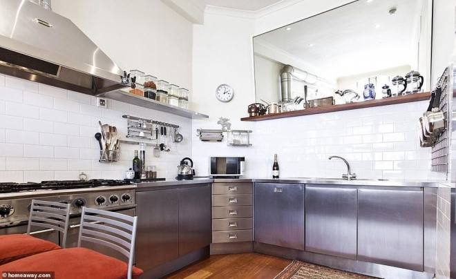 Madonna cho thuê biệt thự xa hoa của chồng cũ với giá 22 triệu một đêm - Hình 8 Madonna cho thue biet thu xa hoa cua chong cu voi gia 22 trieu mot dem-Hinh-8