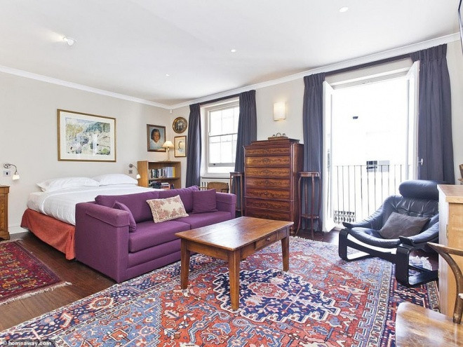 Madonna cho thuê biệt thự xa hoa của chồng cũ với giá 22 triệu một đêm - Hình 3 Madonna cho thue biet thu xa hoa cua chong cu voi gia 22 trieu mot dem-Hinh-3