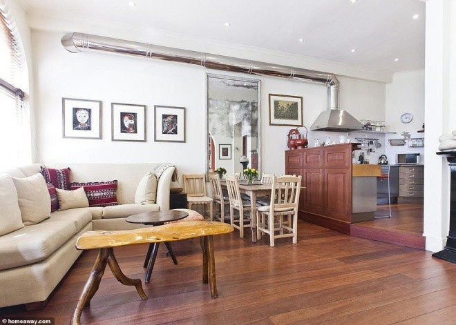 Madonna cho thuê biệt thự xa hoa của chồng cũ với giá 22 triệu một đêm - Hình 2 Madonna cho thue biet thu xa hoa cua chong cu voi gia 22 trieu mot dem-Hinh-2