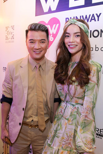 Tại đây cô cũng đã gặp gỡ ca sỹ Đàm Vĩnh Hưng.