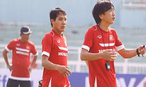 U23 Viet Nam lo so quan lam nhiem vu U23 chau A