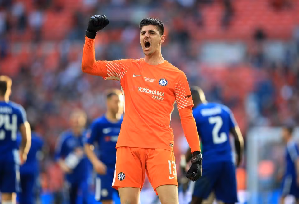 Chuyển nhượng bóng đá từ Marca, Courtois không giấu giếm mong ước quay trở lại Tây Ban Nha chơi bóng và lần này là trong màu áo của Real Madrid.