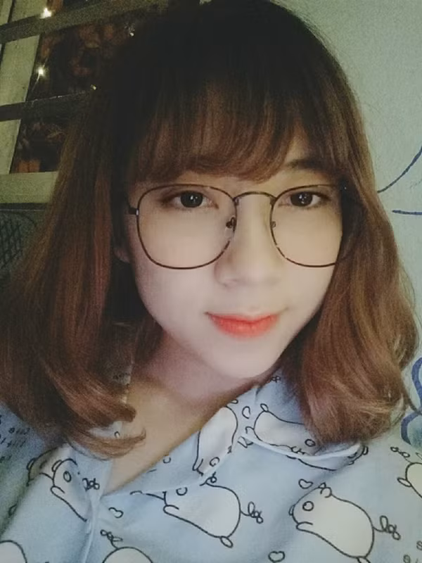 Một cuộc sống mới, tươi sáng hơn và nhiều màu sắc hơn là điều mà cô gái 9X Hà thành đã làm được sau 1 năm gặp sự cố với clip nóng cùng bạn trai cũ. Ảnh sử dụng trong bài: Facebook nhân vật.