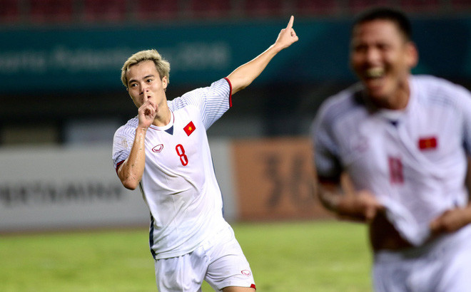 Khởi tranh vào tháng 1/2019, Asian Cup sẽ chào đón sự trở lại của những cái tên nổi bật như Trần Minh Vương, Nguyễn Thành Chung, Huỳnh Tấn Sinh, Ngô Tùng Quốc, Đinh Thanh Bình và Phan Thanh Hậu. Như vậy, Văn Toàn sẽ có rất nhiều những đối tác đến từ CLB HAGL.