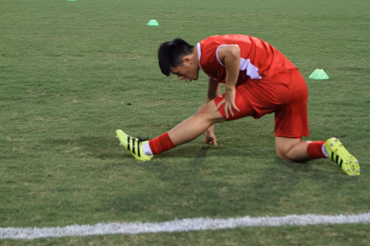 Quang Hai, Cong Phuong lap cong, Viet Nam hien ngang tien vao chung ket AFF Cup-Hinh-9