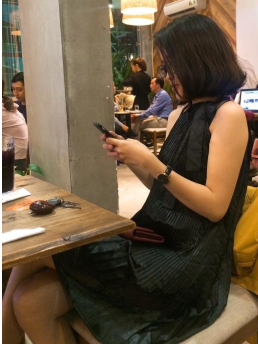 Ngay khi vừa đăng tải, bài viết đã thu hút sự quan tâm đông đảo từ mọi người, nhất là cánh chị em phụ nữ. Như chạm đúng chỗ ngứa, vấn đề được bàn luận vô cùng sôi nổi, thậm chí nhiều chị em phụ nữ bắt tay to cùng cảnh ngộ với Ánh Ngọc còn không ngần ngại chia sẻ hình ảnh của mình với bắp tay to để an ủi cho cô bạn thấy "không cô đơn".