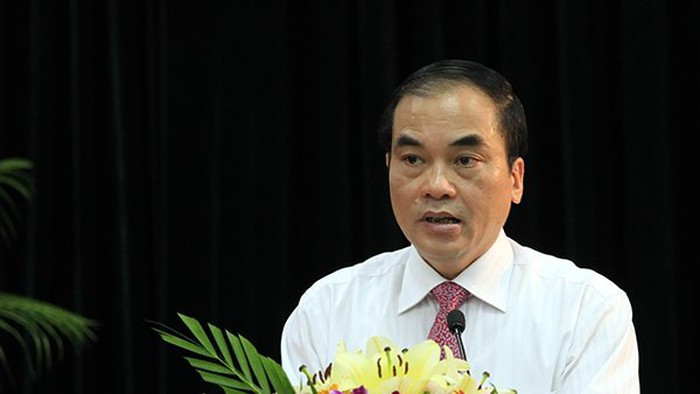 Bon ly do de Tong bi thu lam Chu tich nuoc