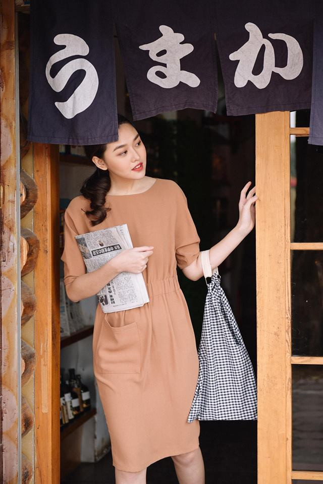 Tường San xinh đẹp và gây ấn tượng bằng những bộ thời trang.