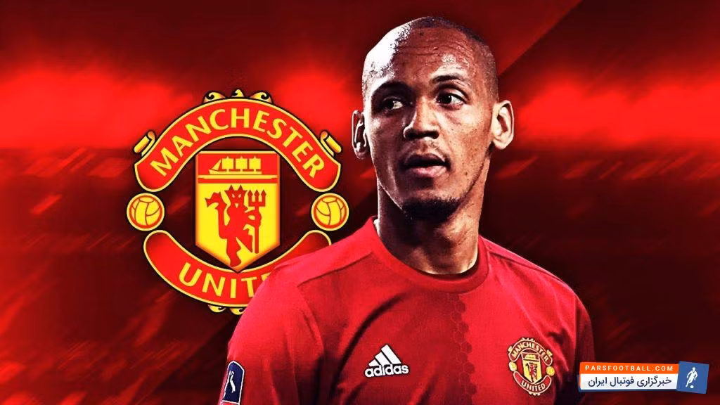 M.U phá vỡ hợp đồng của Fabinho: Nhiều thông tin từ Pháp cho biết, M.U đang sẵn sàng phá vỡ hợp đồng của Fabinho, trong cuộc chiến với các đối thủ PSG và Man City. Điều khoản hợp đồng của Fabinho và Monaco có ấn định mức phá vỡ là 70 triệu euro. Ảnh: Daily Mail