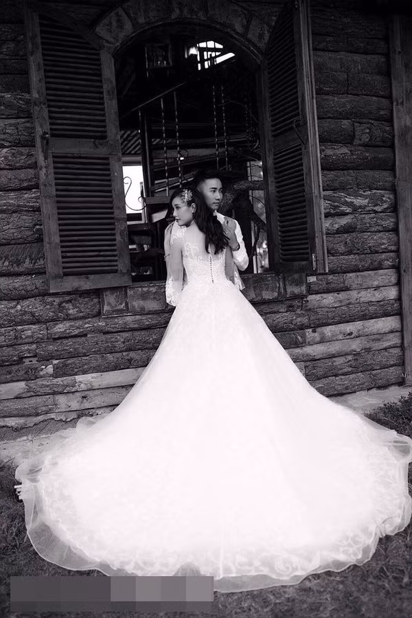 Lễ cưới của cô hot girl Hà Thành này chính thức sẽ diễn ra vào ngày 22/12 tới đây.