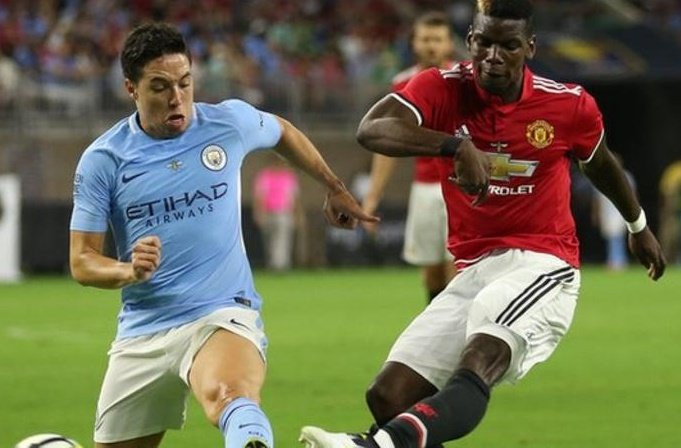 Chuyển nhượng bóng đá từ BBC, Samir Nasri sẽ tiến hành kiểm tra y tế tại West Ham, trước khi chính thức gia nhập đại diện phía Đông London.