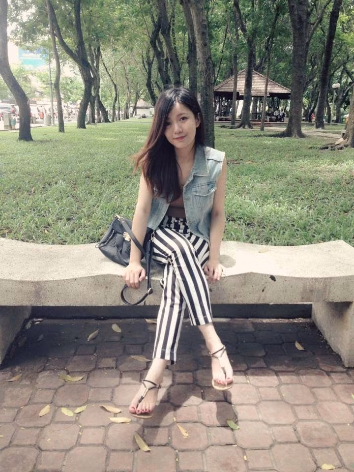 Trước khi xuất hiện với mái tóc ngắn, Tú Linh cũng đã từng có thời gian để tóc dài.