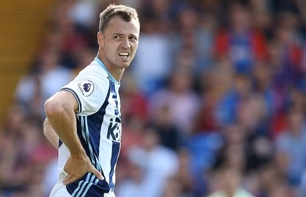 Juan Cuadrado (Chelsea sang Juventus): Cuadrado không phù hợp để chơi bóng tại Anh. Tiền vệ người Colombia một lần nữa được đem cho Juventus mượn nhưng lần này đã đi kèm điều khoản mua đứt.