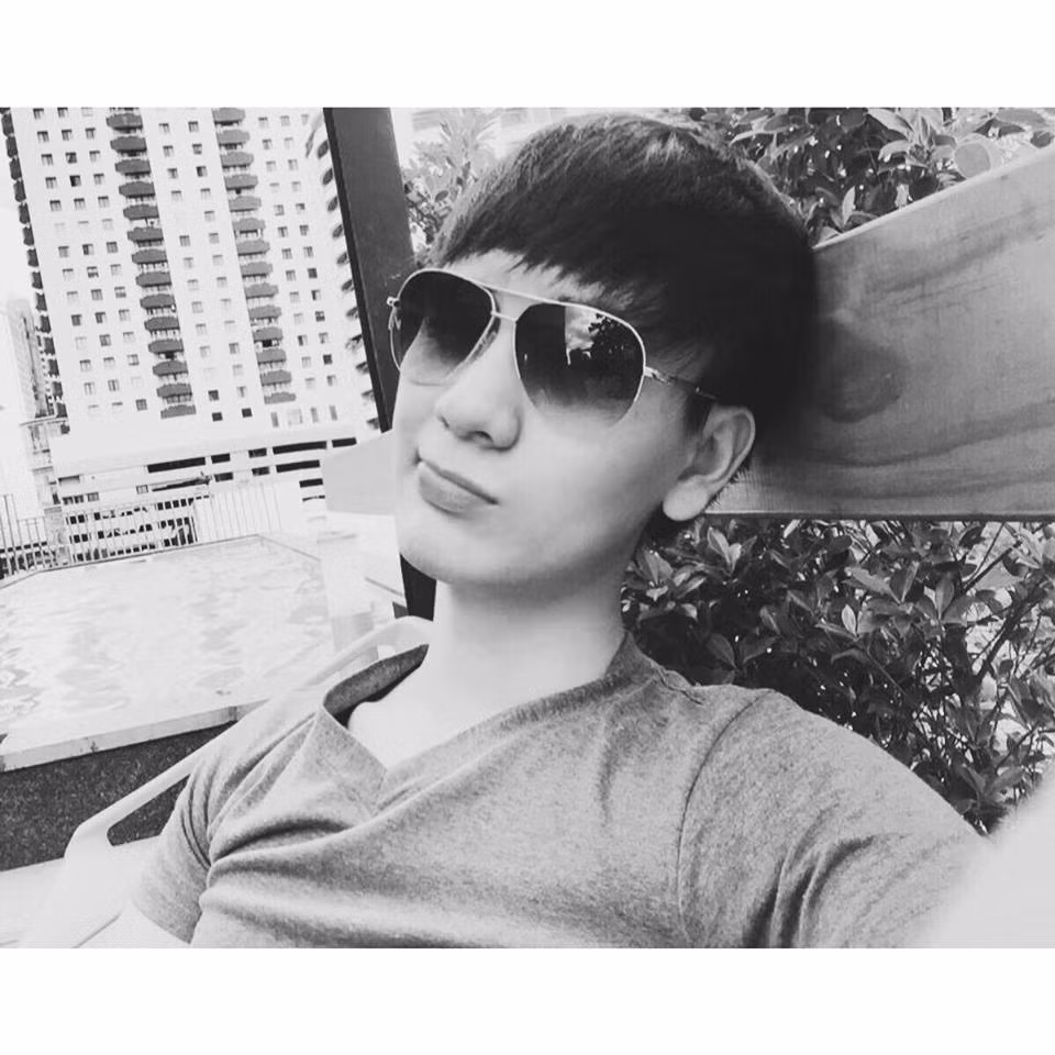 Ước mơ của Quang sau này là trở thành luật sư kiêm doanh nhân tài ba đúng với những gì mình đã được các thầy cô dạy trong trường. Ảnh: FBNV.