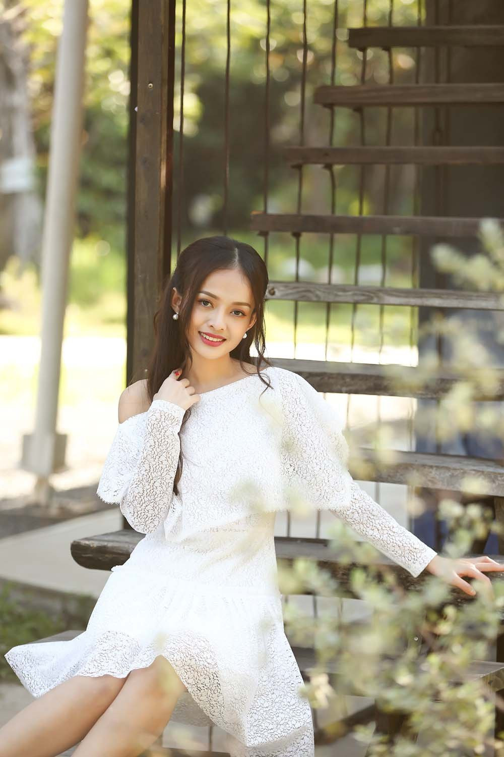 Chia sẻ về vai trò BTV truyền hình ở một kênh truyền hình tầm cỡ, Thanh Trúc cho biết ngoài sự vinh dự cô còn gặp không ít áp lực.