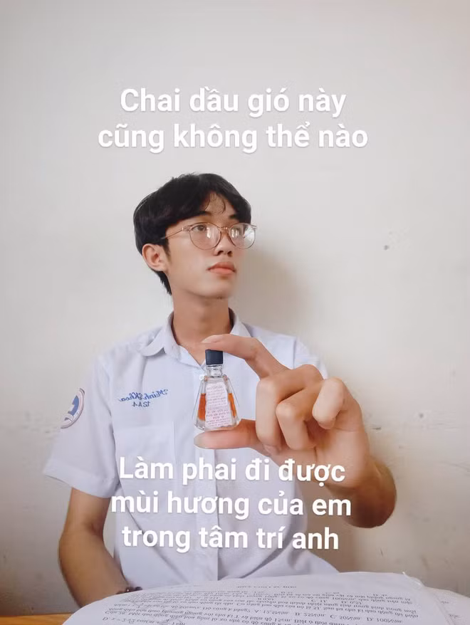 "Thính văn phòng phẩm" vừa ra mắt trên MXH là gợi ý không tồi một chút nào.