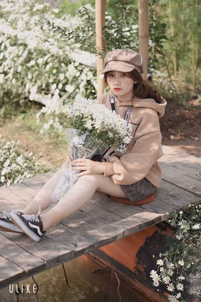 Những hình ảnh xinh xắn trên của Thu Trang khiến ai cũng lầm tưởng cô bạn là nữ sinh Bách Khoa chính hiệu.