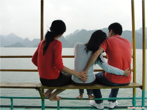 Yeu ban trai cua ban than, toi hoang mang khong biet lam sao