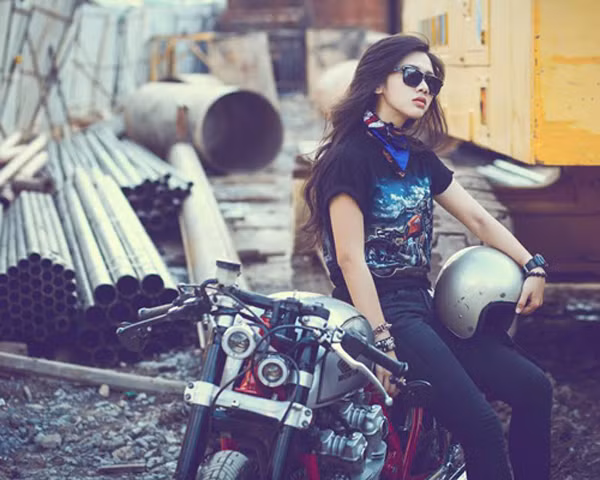 Sau 3 năm yêu nhau, Minh Ngọc và Bảo Châu đã quyết định đưa tình cảm giữa hai người sang một trang sử mới đó là cuộc sống gia đình.