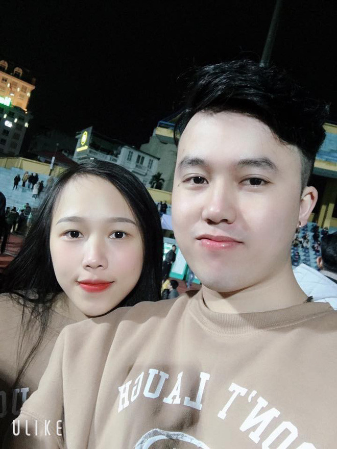 Được biết H năm nay 23 tuổi, đến từ Hà Nội và hiện đang là một designer.