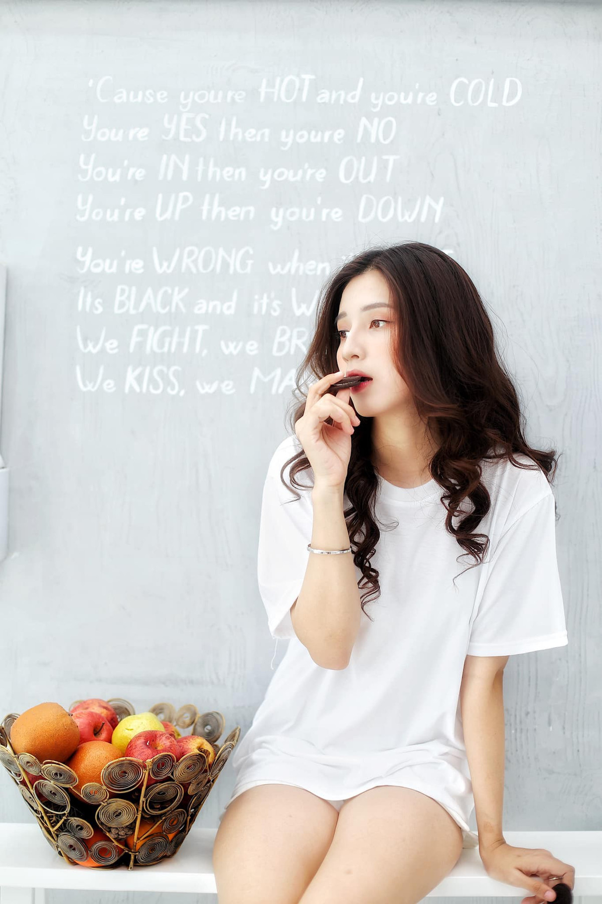 Thiên An chính là Á khôi 2 Hutech 2019. Ngoài ra, cô bạn này còn lọt Top 10 Miss Teen 2017, Top 50 The Face 2017.