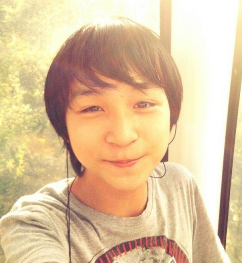 Hiện tại, cậu vẫn đang theo học chuyên ngành piano, hệ trung cấp 9 năm tại Học viện Âm nhạc Quốc gia Việt Nam với sự dẫn dắt của GS.TS.NGND Trần Thu Hà.