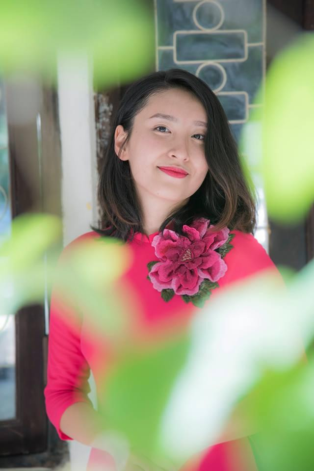 Sau thời gian đầu nói về cách giảm cân thông minh, hiện tại những nội dung trong clip của Phương Hà bắt đầu xoáy vào những vấn đề như lifestyle, tips for girl, chụp ảnh đẹp, cách mix đồ, cách giúp mọi người tự tin hơn.