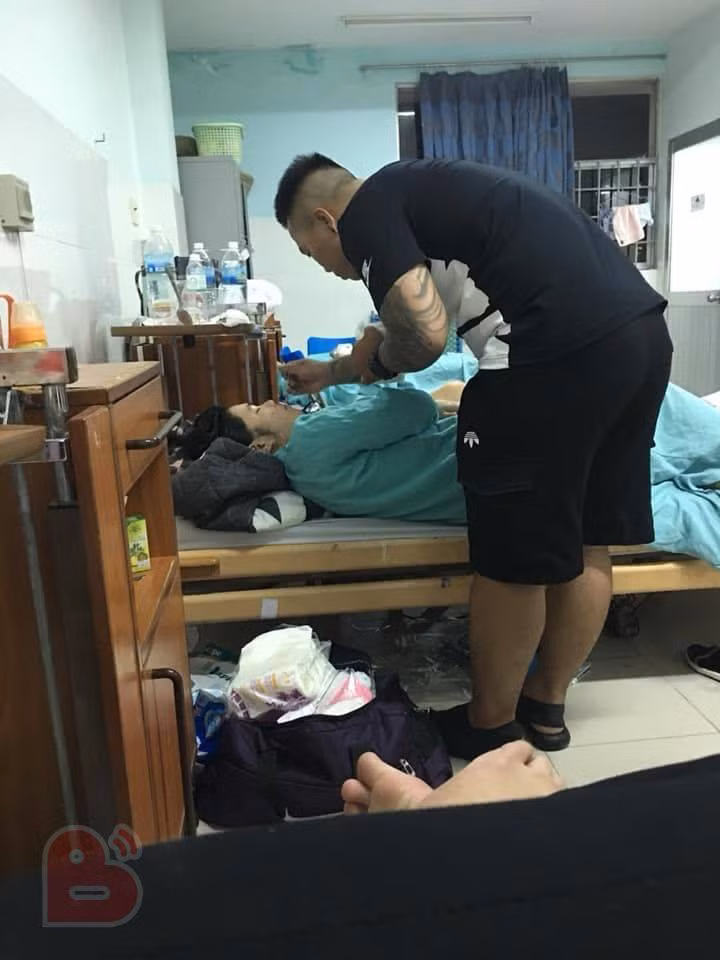 Hanh dong cua nguoi chong xam tro nhu ho bao gay bao mang