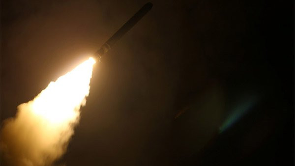 My, Anh, Phap san sang tan cong Syria trong 24 tieng?