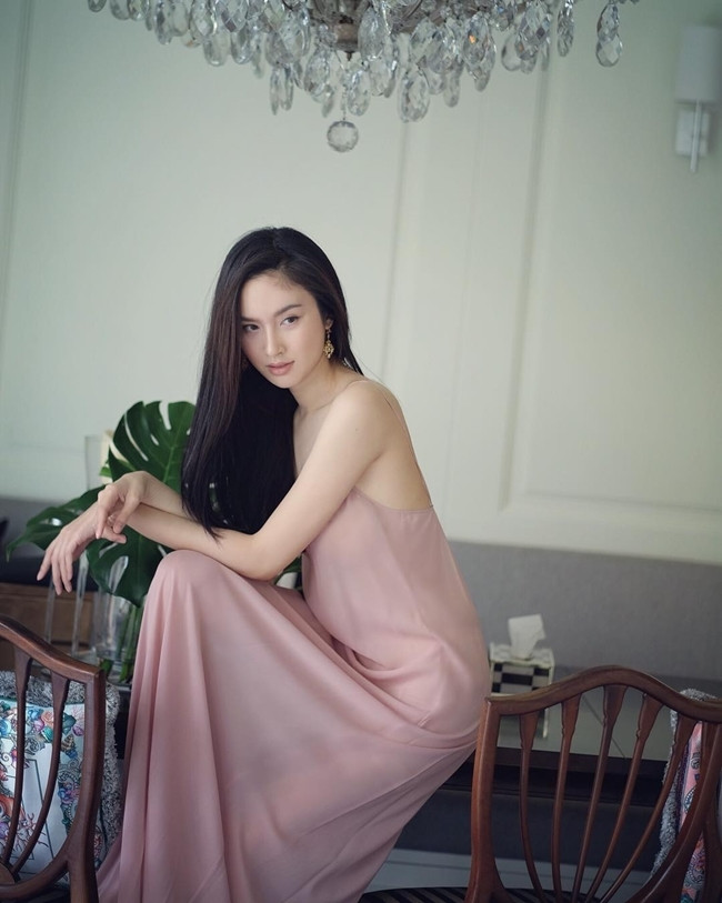 Theo chia sẻ của Lê Phương, Nong Poy đã đến Việt Nam một lần và cô khá ấn tượng với món phở. Lần này khi quay lại, người đẹp chuyển giới sẽ tiếp tục khám phá thêm về ẩm thực và con người đất nước xinh đẹp này.