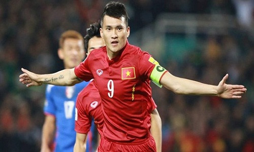 Cong Vinh buc xuc “phan phao” ve nhung scandal