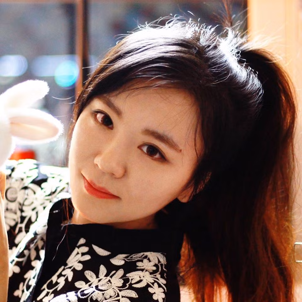 Hát hay, xinh đẹp thì chẳng có lý do gì để khiến cô nàng mỹ nữ chuyên cover người Hàn Quốc không chiếm được trọn con tim của những cư dân mạng. Ảnh trong bài: Facebook nhân vật.