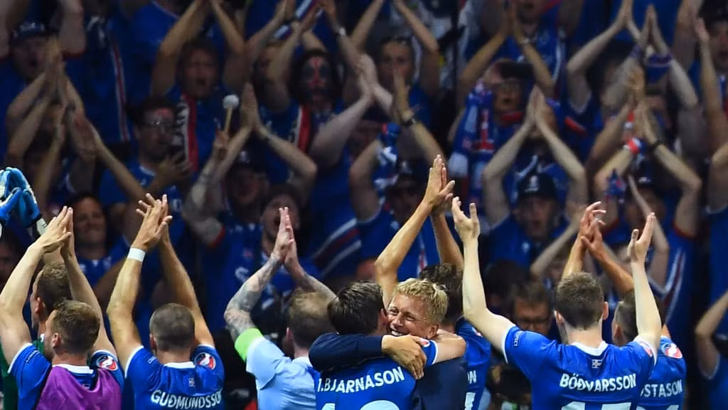 Messi da hong penalty, Argentina bi Iceland cam hoa-Hinh-15