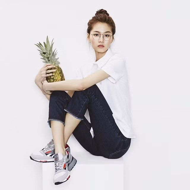 Với lợi thế chiều cao khủng giúp Ye Jin gây ấn tượng trong các shoot ảnh và trên sàn diễn.