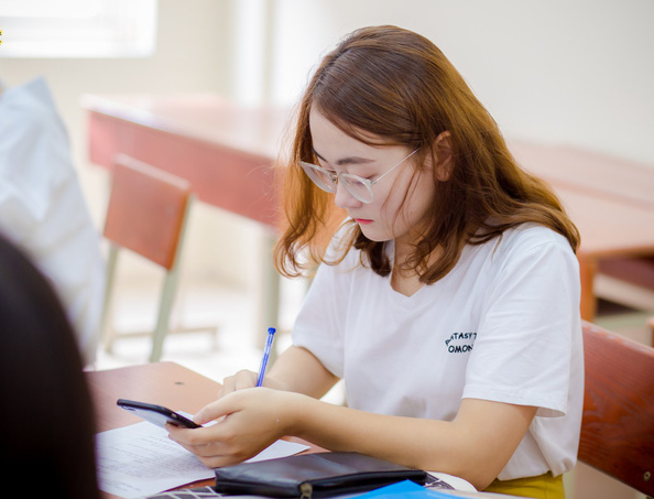 Cuộc sống tân sinh viên sẽ có nhiều điều bất ngờ, thú vị chào đón các bạn trẻ và đặc biệt là trong ngôi trường báo chí, một môi trường có nhiều hoạt động và rất cần sự năng động.