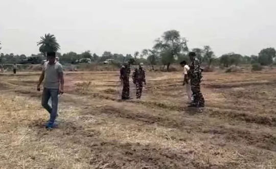 Hiện trường vụ cưỡng hiếp vợ và con gái của vị bác sĩ. Ảnh: NDTV