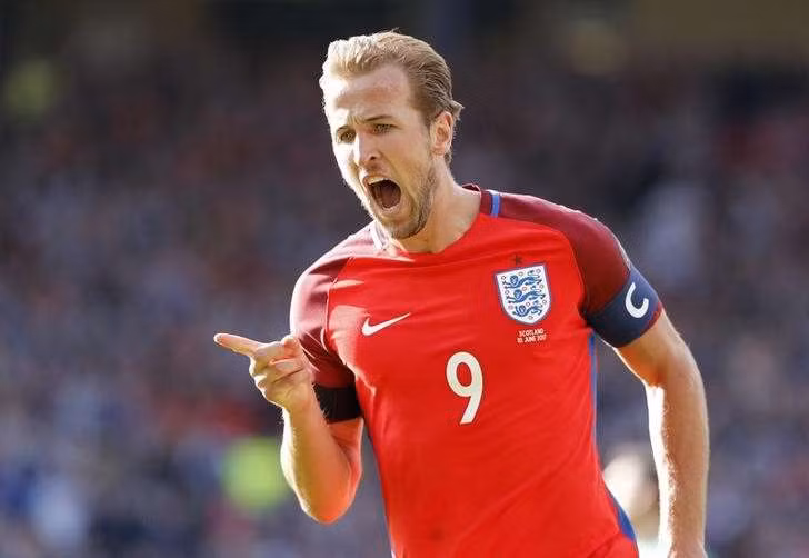 Phung phi co hoi, doi tuyen Anh suyt om han truoc Tunisia-Hinh-6