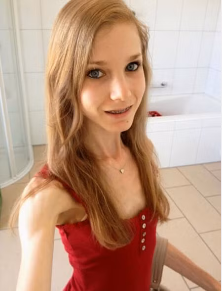 Chuyen la Het roi loan an uong nho… co ban trai-Hinh-2