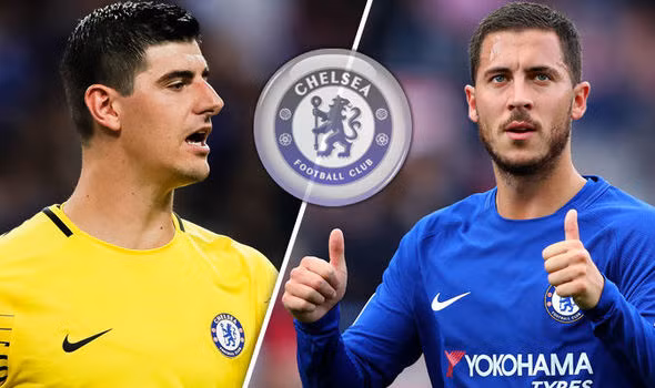 Chelsea thưởng Hazard và Courtois hợp đồng mới hậu hĩnh: BLĐ Chelsea đang xúc tiến đàm phán gia hạn với hai trụ cột Eden Hazard và thủ thành Courtois. Các cuộc thương lượng diễn ra khá suôn sẻ. Theo Goal, Hazard sẽ được tăng lương gấp rưỡi, lên mức cao nhất Ngoại hạng Anh, nhận 300.000 bảng mỗi tuần. Ảnh: Goal