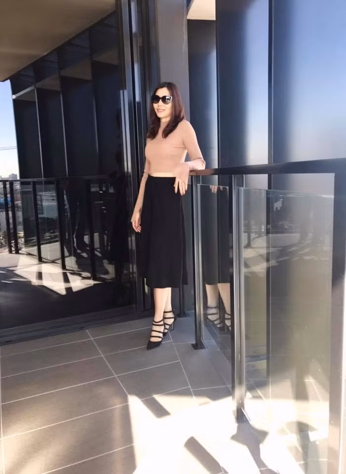 Vũ Thị Hương cho biết tổng giá trị căn nhà khoảng 24 tỷ đồng (hơn 1 triệu USD), giấy tờ nhà mang tên cô.