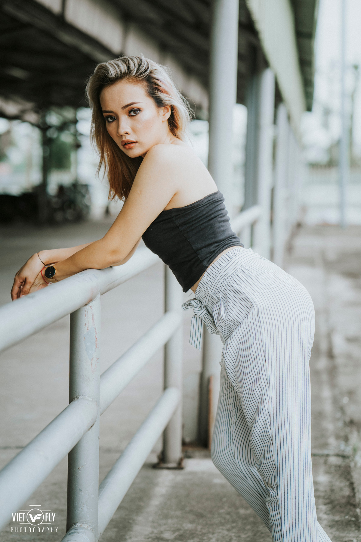 Nhiều dân mạng để lại bình luận dưới những ảnh mới của Kamila Nguyễn rằng: "Ban đầu mình tưởng rằng đây là một cô bạn 100% Tây cơ. Nhưng nhìn profile của cô bạn này thì mới biết là lai Việt - Nga. Nhưng công nhận đẹp xuất sắc".