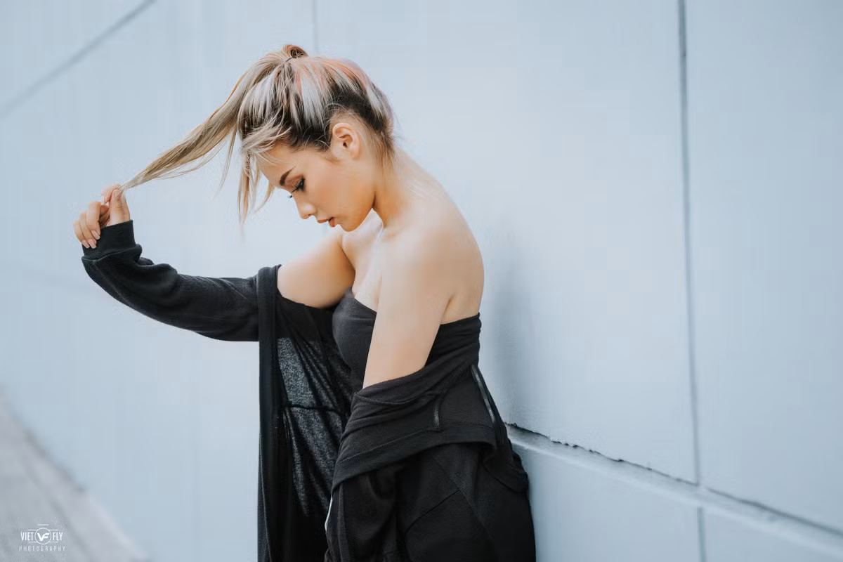 Sau khi hoàn thành kỳ thi tốt nghiệp THPT, Kamila Nguyễn đã chia sẻ cô muốn theo nghiệp dịch thuật tiếng Nga bởi cô nàng này có nền tảng ngoại ngữ khá vững.