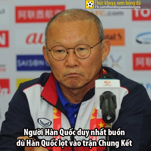 Người đàn ông này chính là người Hàn Quốc buồn nhất khi đội bóng quê hương bước chân vào chung kết Asiad 2018.