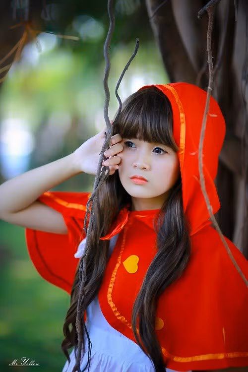 Lê Đào Anh Thư là cô gái sinh năm 1999 hiện đang theo học tại trường THPT Hồng Đức - TP HCM. Ảnh: Mr. Yellow.