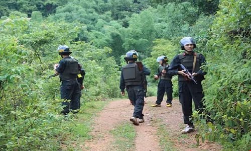 Hon 1.200 chien si cong an hi sinh, bi thuong khi lam nhiem vu