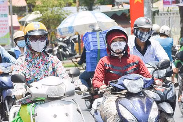 Du bao thoi tiet 6/7: Bao so 2 di qua, Ha Noi nang nong tro lai