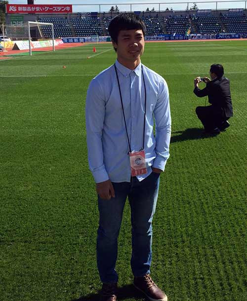 Bên cạnh đó, Hòa Minzy cũng không còn đả động gì đến nhiều chuyện tình cảm của mình với Công Phượng và dành toàn bộ thời gian tập trung cho công việc, những dự án âm nhạc đang ấp ủ phía trước.