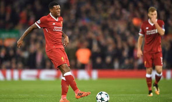 Liverpool mất Wijnaldum sau chiến thắng đậm: Trận thắng Maribor đã bớt vui chút ít với Liverpool khi HLV Juergen Klopp xác nhận tiền vệ Wijnaldum dính chấn thương mắt cá chân không hề nhẹ.