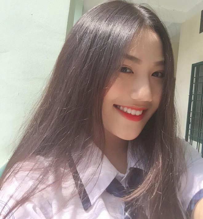 Vẻ đẹp từ gương mặt đến hình thể của Triệu Vy được dân mạng chú ý nhưng cũng không ít những thị phi từ đó mà ra.